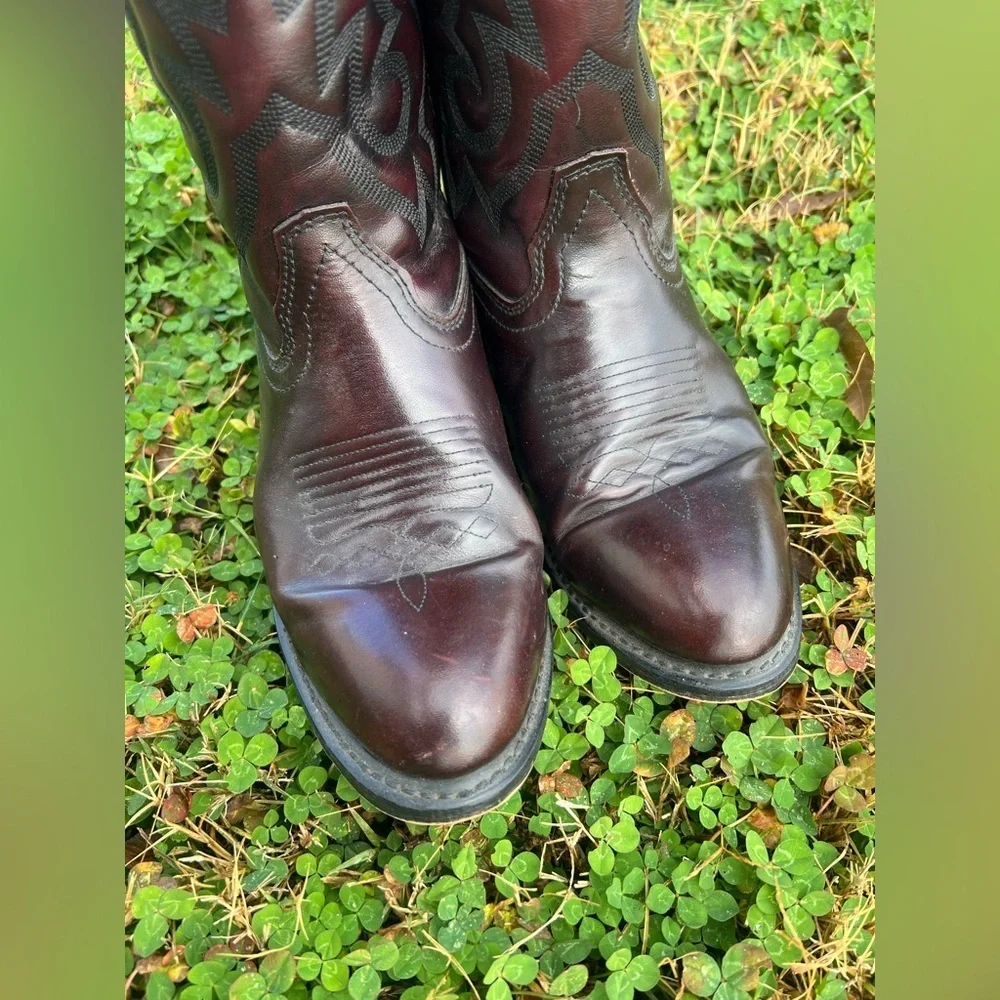 Cody James Men’s Black Cherry Round Toe Sturdy Shiny Western Cowboy Boots 8.5D